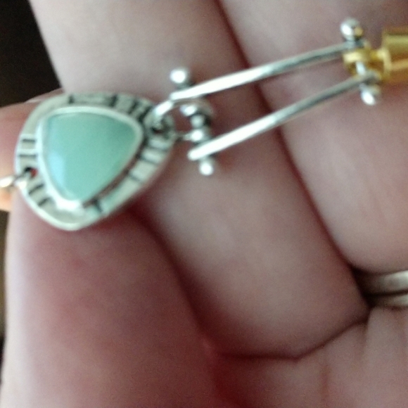 Beautiful Boho Contemporary 2-tone Hinged Earrings Faceted Stone 2 1/2" - Picture 4 of 10